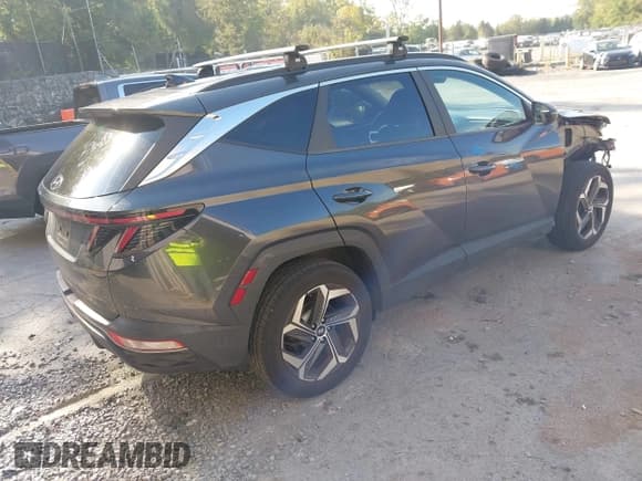 ✅ 2022 Hyundai Tucson SEL • VIN: 5NMJCCAE5NH088851 • Lot: 43193693. Wystawiony na IAAI z przebiegiem 75 586 mil. Bezpłatny archiwum sprzedaży aukcyjnych z USA i szczegółowy raport historii pojazdu na DreamBid. Zdjęcie 4.