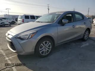 ✅ 2016 Scion iA • VIN: 3MYDLBZV7GY138266 • Лот: 83457914. Опубликован ранее на Copart с пробегом 98 082 миль. Бесплатный доступ к архиву аукционных продаж из США и подробный отчёт об истории автомобиля на DreamBid. Изображение 1.