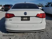 ✅ 2017 Volkswagen Jetta GLI • VIN: 3VW4T7AJ1HM308521 • Лот: 89858755. Опубликован ранее на Copart с пробегом 76 548 миль. Бесплатный доступ к архиву аукционных продаж из США и подробный отчёт об истории автомобиля на DreamBid. Изображение 6.