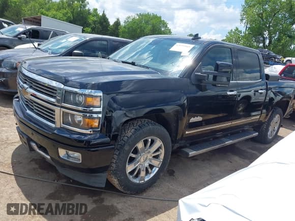 ✅ 2015 Chevrolet Silverado 1500 High Country • VIN: 3GCUKTEJ8FG188415 • Лот: 42199905. Опубликован ранее на IAAI с пробегом 116 050 миль. Бесплатный доступ к архиву аукционных продаж из США и подробный отчёт об истории автомобиля на DreamBid. Изображение 14.