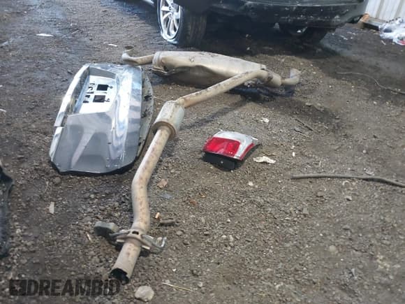 ✅ 2016 Acura RDX • VIN: 5J8TB4H3XGL027519 • Lot: 43257172. Listed on IAAI with 180,467 mi. Free auction sales archive from the USA and detailed vehicle history report at DreamBid. Image 12.