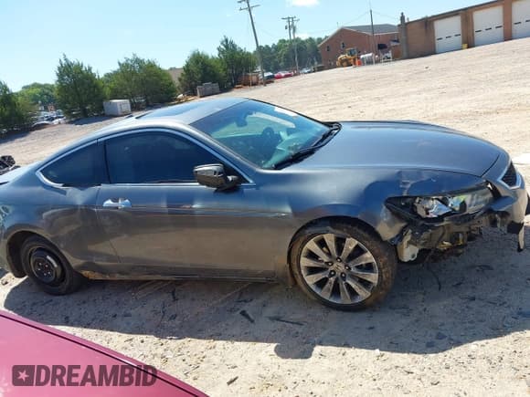 ✅ 2010 Honda Accord EX-L • VIN: 1HGCS2B81AA000284 • Lot: 42539374. Listed on IAAI with 211,009 mi. Free auction sales archive from the USA and detailed vehicle history report at DreamBid. Image 13.