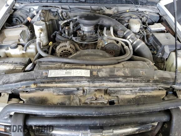 2002 Chevrolet S-10 LS with VIN 1GCCT19W628260747, listed as a Copart auction lot 84025505 with 148,588 mi miles and Salvage title. Bid and sale history available at DreamBid. Image 11.