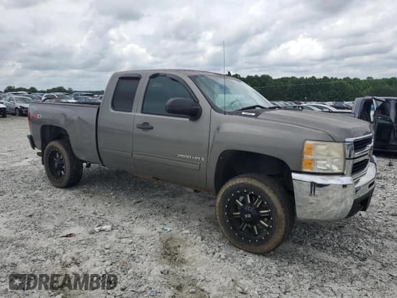 ✅ 2009 Chevrolet Silverado 2500HD LT • VIN: 1GCHK59K69E155098 • Лот: 60340075. Опубликован ранее на Copart с пробегом 190 610 миль. Бесплатный доступ к архиву аукционных продаж из США и подробный отчёт об истории автомобиля на DreamBid. Изображение 4.