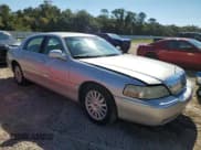 ✅ 2004 Lincoln Town Car Signature • VIN: 1LNHM81W54Y632830 • Лот: 87226195. Опубликован ранее на Copart с пробегом 145 095 миль. Бесплатный доступ к архиву аукционных продаж из США и подробный отчёт об истории автомобиля на DreamBid. Изображение 4.