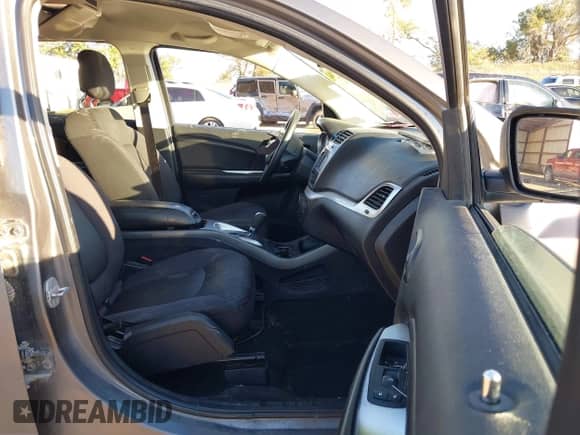 2012 Dodge Journey SXT с VIN 3C4PDCBG8CT361692, выставлен на аукционе IAAI как лот 43460314 с пробегом 233 592 миль миль и . История ставок и продаж доступна на DreamBid. Изображение 5.