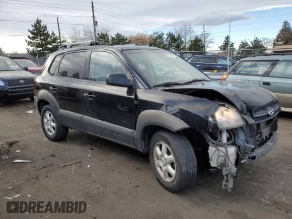 ✅ 2005 Hyundai Tucson GLS • VIN: KM8JN72D75U146003 • Lot: 85738764. Wystawiony na Copart z przebiegiem 226 899 mil mil. Skorzystaj z bezpłatnego archiwum sprzedaży aukcyjnych z USA i zobacz szczegółowy raport historii pojazdu na DreamBid. Zdjęcie 4.