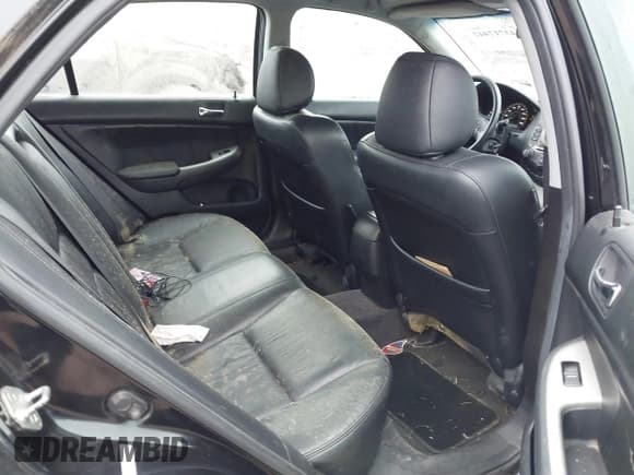 ✅ 2007 Honda Accord EX-L • VIN: 1HGCM66517A083015 • Лот: 43717442. Опубликован ранее на IAAI с пробегом 214 376 миль. Бесплатный доступ к архиву аукционных продаж из США и подробный отчёт об истории автомобиля на DreamBid. Изображение 8.