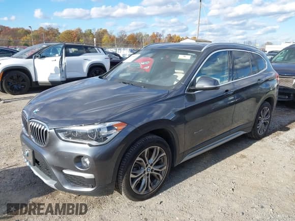 ✅ 2017 BMW X1 xDrive28i • VIN: WBXHT3Z36H4A58469 • Лот: 43559420. Опубликован ранее на IAAI с пробегом 76 569 миль. Бесплатный доступ к архиву аукционных продаж из США и подробный отчёт об истории автомобиля на DreamBid. Изображение 2.