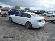 ✅ 2014 BMW 3 Series 335i • VIN: WBA3A9C52EF477911 • Lot: 43586394. Listed on IAAI with 90,254 mi. Free auction sales archive from the USA and detailed vehicle history report at DreamBid. Image 3.