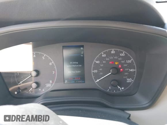 ✅ 2024 Toyota Corolla Cross L • VIN: 7MUAAABG4RV104802 • Lot: 42655512. Listed on IAAI with 11,840 mi. Free auction sales archive from the USA and detailed vehicle history report at DreamBid. Image 7.