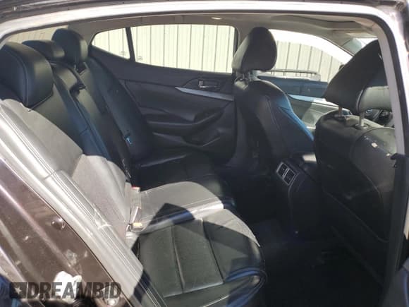 ✅ 2016 Nissan Maxima SV • VIN: 1N4AA6AP3GC391675 • Lot: 90084065. Listed on Copart with 167,808 mi. Free auction sales archive from the USA and detailed vehicle history report at DreamBid. Image 10.