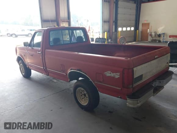 ✅ 1992 Ford F-150 • VIN: 1FTEF14Y1NLA67285 • Лот: 42980920. Опубликован ранее на IAAI с пробегом 109 380 миль. Бесплатный доступ к архиву аукционных продаж из США и подробный отчёт об истории автомобиля на DreamBid. Изображение 3.