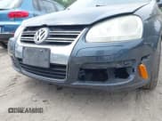 ✅ 2009 Volkswagen Jetta SE • VIN: 3VWRZ71KX9M038848 • Lot: 42849315. Listed on IAAI with 192,921 mi. Free auction sales archive from the USA and detailed vehicle history report at DreamBid. Image 6.