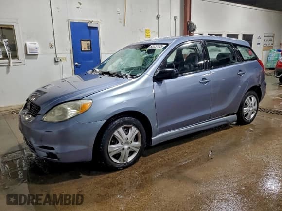 ✅ 2003 Toyota Matrix XR • VIN: 2T1KR32E93C037440 • Lot: 95557475. Listed on Copart with 224,385 mi. Free auction sales archive from the USA and detailed vehicle history report at DreamBid. Image 1.