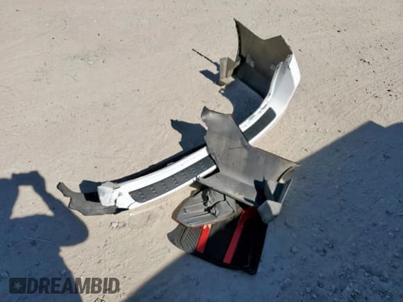 ✅ 2005 Honda Odyssey Touring • VIN: 5FNRL38825B066603 • Lot: 92495595. Listed on Copart with 248,092 mi. Free auction sales archive from the USA and detailed vehicle history report at DreamBid. Image 13.