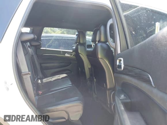 ✅ 2019 Jeep Grand Cherokee Upland • VIN: 1C4RJFAG5KC820031 • Lot: 42642018. Listed on IAAI with 112,933 mi. Free auction sales archive from the USA and detailed vehicle history report at DreamBid. Image 8.