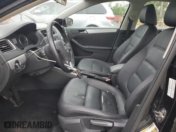 ✅ 2012 Volkswagen Jetta SEL • VIN: 3VWLP7AJ7CM421818 • Лот: 58116055. Опубликован ранее на Copart с пробегом 212 437 миль. Бесплатный доступ к архиву аукционных продаж из США и подробный отчёт об истории автомобиля на DreamBid. Изображение 7.