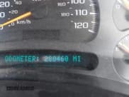 ✅ 2003 Chevrolet Silverado 1500 LS • VIN: 1GCEC14XX3Z323448 • Lot: 43651593. Listed on IAAI with 280,460 mi. Free auction sales archive from the USA and detailed vehicle history report at DreamBid. Image 15.