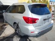 ✅ 2018 Nissan Pathfinder SV • VIN: 5N1DR2MM3JC620336 • Лот: 43628309. Опубликован ранее на IAAI с пробегом 199 464 миль. Бесплатный доступ к архиву аукционных продаж из США и подробный отчёт об истории автомобиля на DreamBid. Изображение 3.