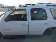 ✅ 2009 GMC Yukon SLT 4SB • VIN: 1GKFK33069R223478 • Lot: 41466388. Listed on IAAI with 241,959 mi. Free auction sales archive from the USA and detailed vehicle history report at DreamBid. Image 14.