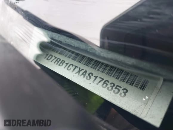 ✅ 2010 Dodge 1500 Sport • VIN: 1D7RB1CTXAS176353 • Лот: 41348322. Опубликован ранее на IAAI с пробегом 190 588 миль. Бесплатный доступ к архиву аукционных продаж из США и подробный отчёт об истории автомобиля на DreamBid. Изображение 9.