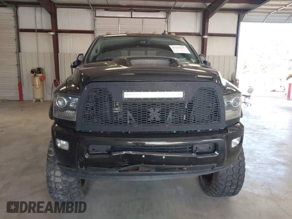 ✅ 2016 Ram 2500 • VIN: 3C6TR5FT8GG227838 • Lot: 43395217. Wystawiony na IAAI z przebiegiem 69 934 mil. Bezpłatny archiwum sprzedaży aukcyjnych z USA i szczegółowy raport historii pojazdu na DreamBid. Zdjęcie 13.
