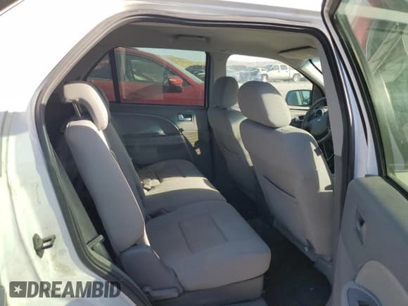 ✅ 2007 Ford Freestyle SEL • VIN: 1FMDK05177GA16884 • Lot: 71770444. Wystawiony na Copart z przebiegiem 219 112 mil. Bezpłatny archiwum sprzedaży aukcyjnych z USA i szczegółowy raport historii pojazdu na DreamBid. Zdjęcie 10.