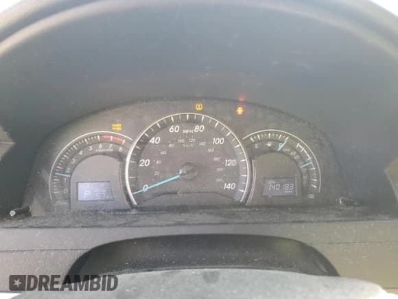 ✅ 2013 Toyota Camry LE • VIN: 4T4BF1FK6DR300289 • Lot: 91082635. Listed on Copart with 140,183 mi. Free auction sales archive from the USA and detailed vehicle history report at DreamBid. Image 9.