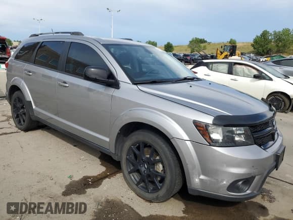 ✅ 2018 Dodge Journey SXT • VIN: 3C4PDDBG9JT243976 • Lot: 64134815. Listed on Copart with 70,410 mi. Free auction sales archive from the USA and detailed vehicle history report at DreamBid. Image 4.