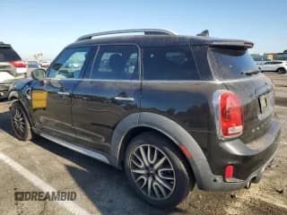 ✅ 2017 MINI Countryman Cooper S • VIN: WMZYT5C38H3D80926 • Lot: 67734084. Listed on Copart with 83,129 mi. Free auction sales archive from the USA and detailed vehicle history report at DreamBid. Image 2.