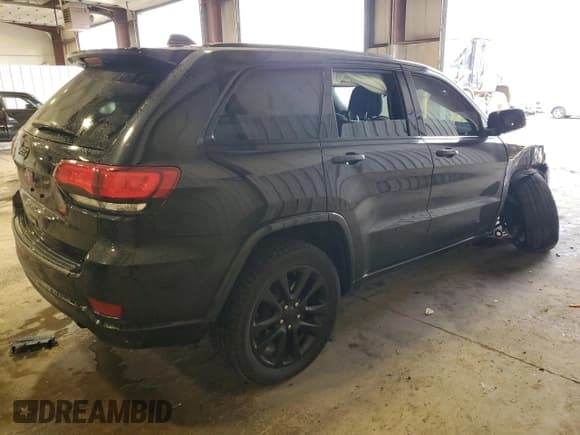 ✅ 2019 Jeep Grand Cherokee Altitude • VIN: 1C4RJFAG9KC589005 • Lot: 90015035. Wystawiony na Copart z przebiegiem 88 846 mil. Bezpłatny archiwum sprzedaży aukcyjnych z USA i szczegółowy raport historii pojazdu na DreamBid. Zdjęcie 3.