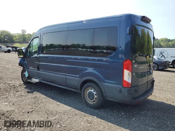 ✅ 2019 Ford Transit Passenger XL • VIN: 1FDZX2CM4KKA07078 • Лот: 65418585. Опубликован ранее на Copart с пробегом 49 424 миль. Бесплатный доступ к архиву аукционных продаж из США и подробный отчёт об истории автомобиля на DreamBid. Изображение 2.