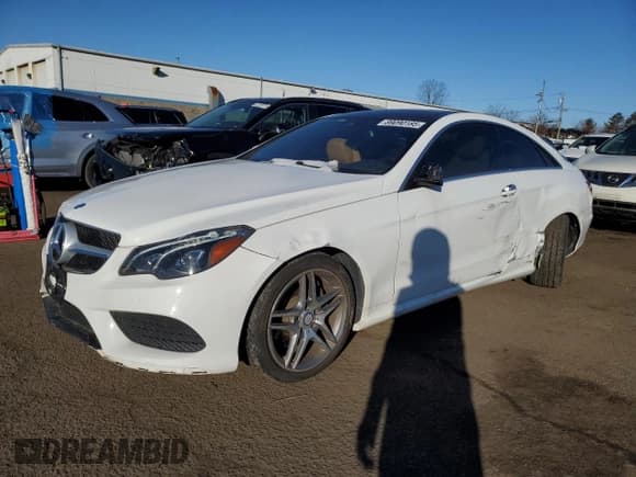 ✅ 2017 Mercedes-Benz E 400 • VIN: WDDKJ6HB7HF356099 • Лот: 89090185. Опубликован ранее на Copart с пробегом 69 592 миль. Бесплатный доступ к архиву аукционных продаж из США и подробный отчёт об истории автомобиля на DreamBid. Изображение 1.