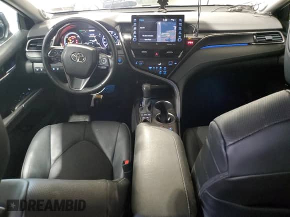 2021 Toyota Camry Hybrid XSE с VIN 4T1K31AK5MU553968, выставлен на аукционе Copart как лот 62929095 с пробегом 62 559 миль миль и Списание • Salvage title. История ставок и продаж доступна на DreamBid. Изображение 8.