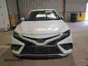 2021 Toyota Camry Hybrid XSE с VIN 4T1K31AK5MU553968, выставлен на аукционе Copart как лот 62929095 с пробегом 62 559 миль миль и Списание • Salvage title. История ставок и продаж доступна на DreamBid. Изображение 5.