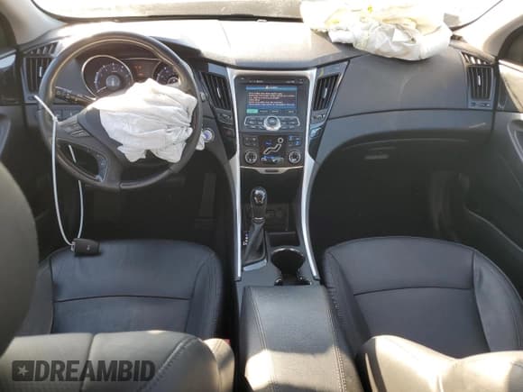✅ 2011 Hyundai Sonata Limited • VIN: 5NPEC4AC8BH260195 • Lot: 85834675. Listed on Copart with 61,330 mi. Free auction sales archive from the USA and detailed vehicle history report at DreamBid. Image 8.