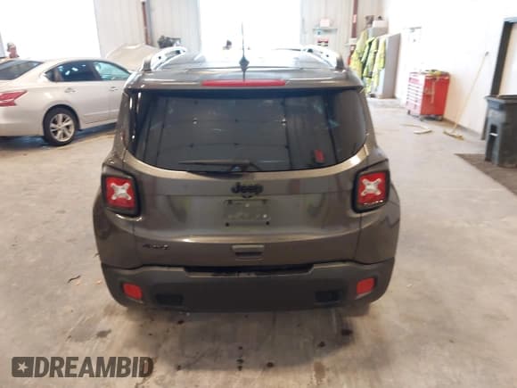 ✅ 2018 Jeep Renegade Sport • VIN: ZACCJBABXJPH72202 • Лот: 42538894. Опубликован ранее на IAAI с пробегом 49 877 миль. Бесплатный доступ к архиву аукционных продаж из США и подробный отчёт об истории автомобиля на DreamBid. Изображение 16.