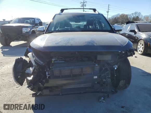 ✅ 2023 Hyundai Venue SEL • VIN: KMHRC8A33PU220527 • Лот: 83987914. Размещён на Copart с пробегом 14 461 миль миль. Получите бесплатный доступ к архиву аукционных продаж из США и посмотрите подробный отчёт об истории автомобиля на DreamBid. Изображение 5.