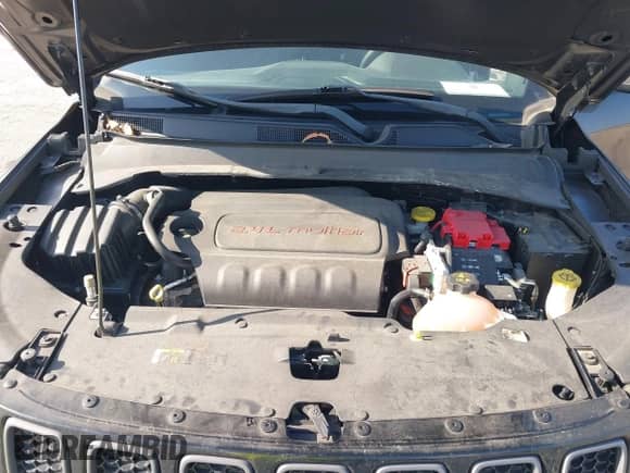 2021 Jeep Compass 80th Anniversary with VIN 3C4NJCEB4MT564077, listed as a IAAI auction lot 42323844 with 44,241 mi miles and . Bid and sale history available at DreamBid. Image 10.