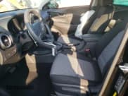 ✅ 2022 Hyundai Kona SE • VIN: KM8K22AB6NU762923 • Лот: 68256214. Опубликован ранее на Copart с пробегом 25 053 миль. Бесплатный доступ к архиву аукционных продаж из США и подробный отчёт об истории автомобиля на DreamBid. Изображение 7.