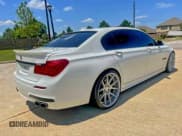 ✅ 2010 BMW 7 Series 750Li • VIN: WBAKB8C58ACY64395 • Lot: 94841365. Wystawiony na Copart z przebiegiem 137 375 mil. Bezpłatny archiwum sprzedaży aukcyjnych z USA i szczegółowy raport historii pojazdu na DreamBid. Zdjęcie 4.
