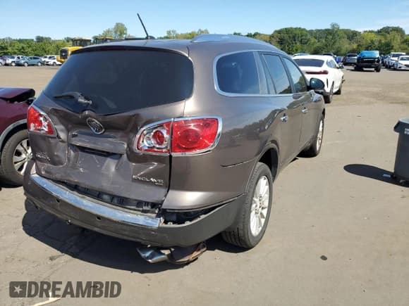 ✅ 2012 Buick Enclave Leather • VIN: 5GAKVCED7CJ401410 • Lot: 71283665. Wystawiony na Copart z przebiegiem 116 812 mil. Bezpłatny archiwum sprzedaży aukcyjnych z USA i szczegółowy raport historii pojazdu na DreamBid. Zdjęcie 3.