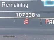 ✅ 2018 Chevrolet Silverado 1500 LT • VIN: 3GCPCREC2JG619502 • Лот: 43595651. Опубликован ранее на IAAI с пробегом 107 338 миль. Бесплатный доступ к архиву аукционных продаж из США и подробный отчёт об истории автомобиля на DreamBid. Изображение 15.