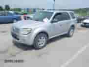 2010 Mercury Mariner z VIN 4M2CN8B77AKJ29263, wystawiony jako IAAI lot #42865830 z przebiegiem 138 528 mil mil oraz . Historia ofert i sprzedaży dostępna na DreamBid. Obrazek 2.