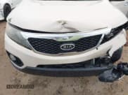 ✅ 2011 Kia Sorento EX • VIN: 5XYKU4A20BG023957 • Lot: 43784858. Listed on IAAI with 214,220 mi. Free auction sales archive from the USA and detailed vehicle history report at DreamBid. Image 12.