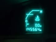 ✅ 2002 Cadillac DeVille • VIN: 1G6KD54YX2U263573 • Lot: 42972103. Wystawiony na IAAI z przebiegiem 145 564 mil. Bezpłatny archiwum sprzedaży aukcyjnych z USA i szczegółowy raport historii pojazdu na DreamBid. Zdjęcie 7.