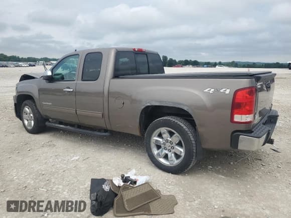 ✅ 2013 GMC Sierra 1500 SLT • VIN: 1GTR2WE73DZ145318 • Lot: 62371155. Listed on Copart with Not provided. Free auction sales archive from the USA and detailed vehicle history report at DreamBid. Image 2.