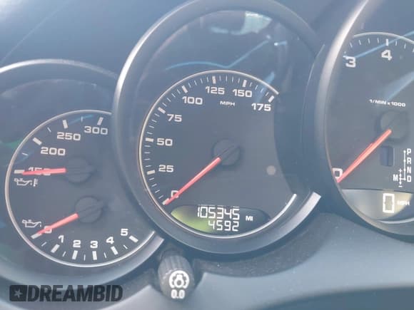 ✅ 2017 Porsche Cayenne • VIN: WP1AA2A2XHKA82752 • Лот: 43705470. Опубликован ранее на IAAI с пробегом 105 345 миль. Бесплатный доступ к архиву аукционных продаж из США и подробный отчёт об истории автомобиля на DreamBid. Изображение 7.