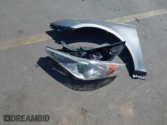 ✅ 2013 Hyundai Sonata GLS • VIN: 5NPEB4AC7DH587645 • Лот: 42231984. Опубликован ранее на IAAI с пробегом 129 171 миль. Бесплатный доступ к архиву аукционных продаж из США и подробный отчёт об истории автомобиля на DreamBid. Изображение 12.